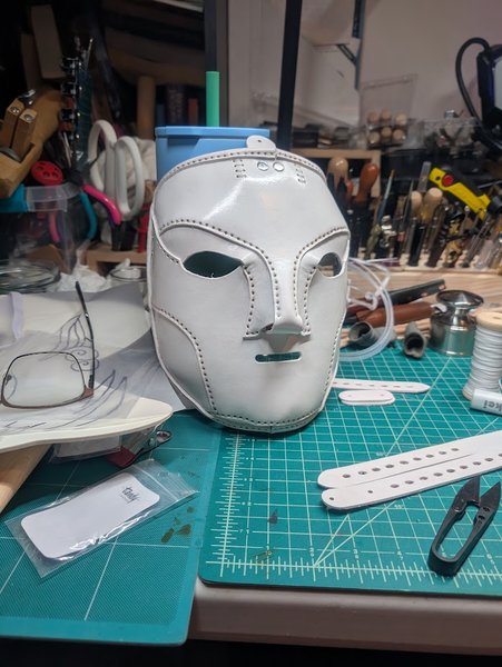 Image white_mask.jpg